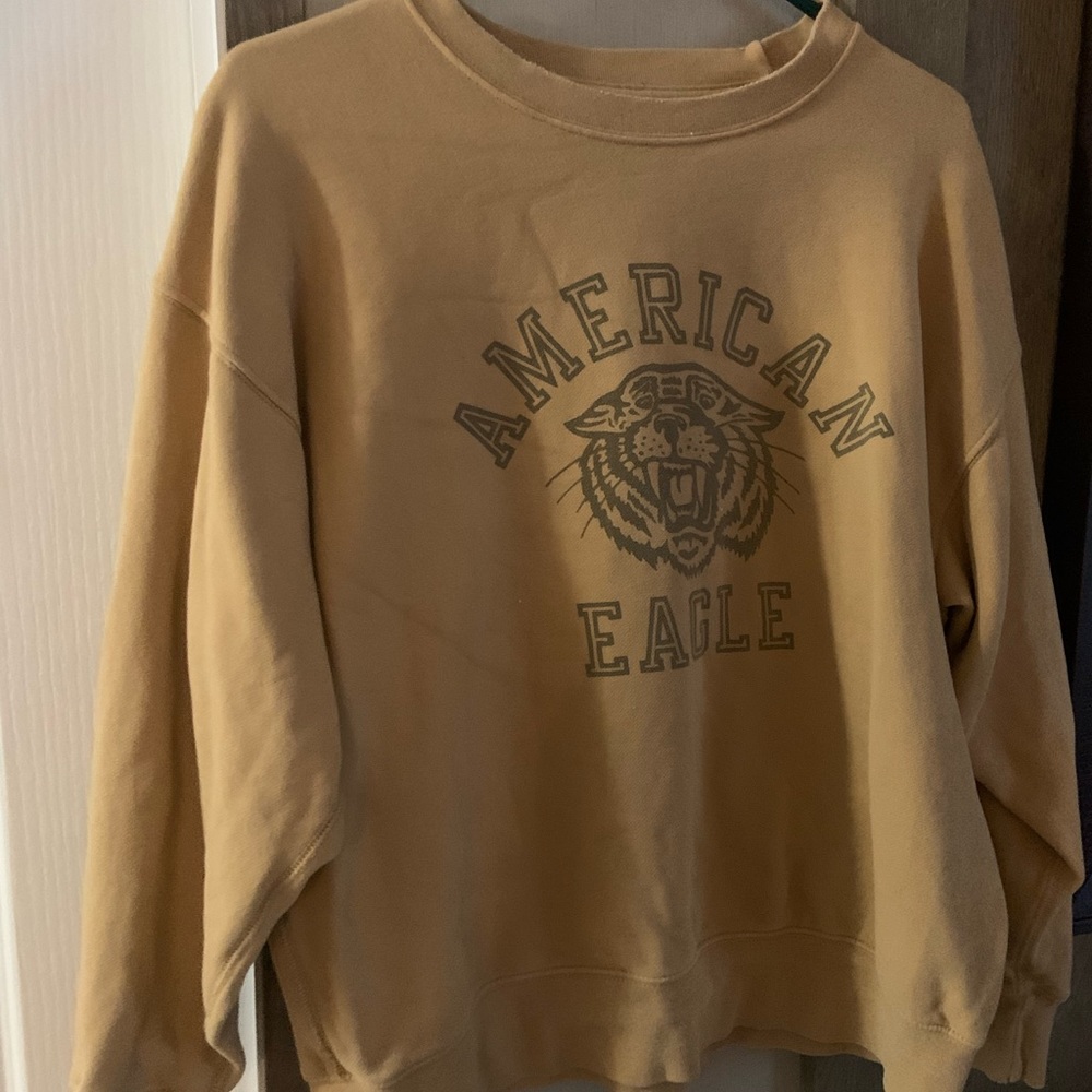 American Eagle tan sweatshirt size M Adult